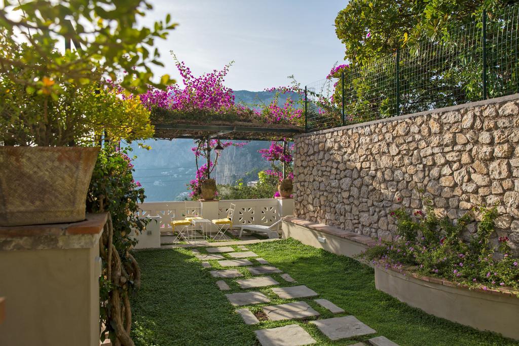 Villa Mariuccia Capri Szoba fotó